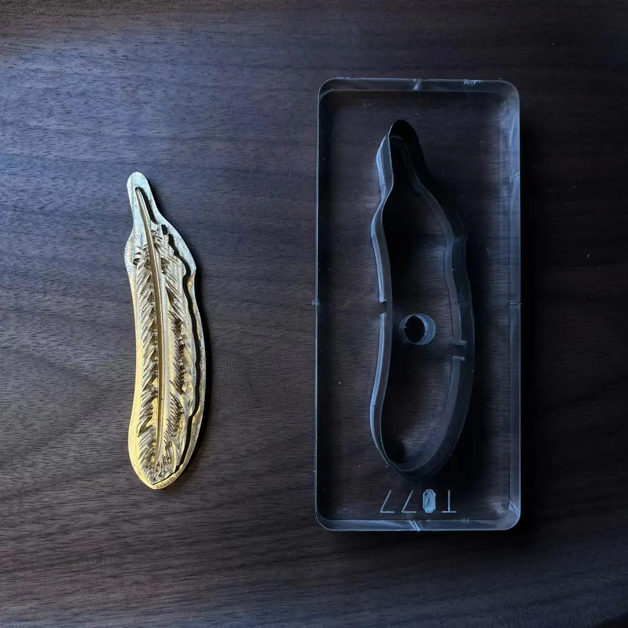 Feather Shape Brass Stamp Cutt - Leather Stamp Set 评论和价格