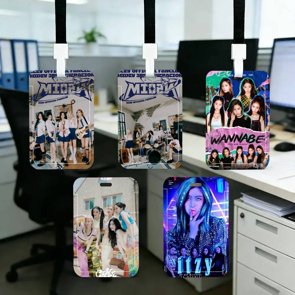 1pc I-ITZY ID Card Holder Lany - Leather Work For Kids 评论和价格
